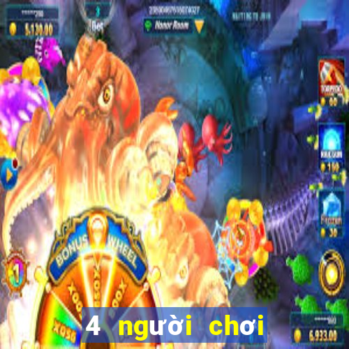 4 người chơi Poker khóa đôi