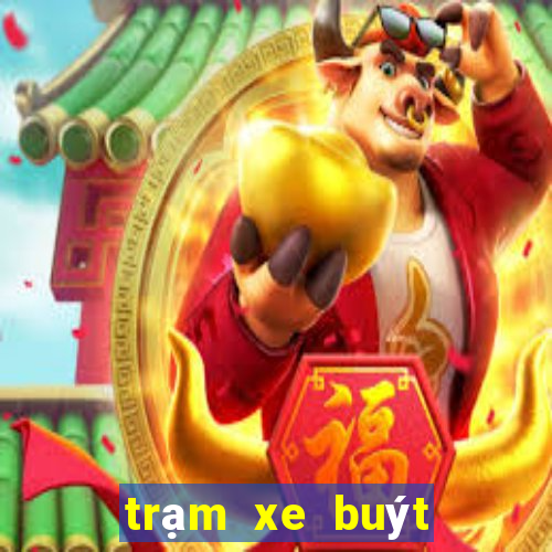 trạm xe buýt gần đây