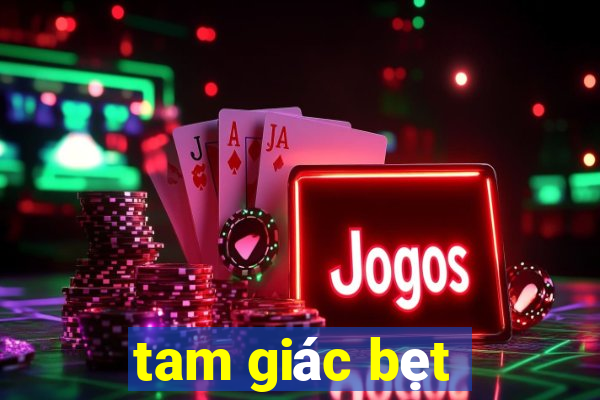 tam giác bẹt